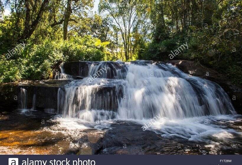 پانسیون Fair Hills Guest House