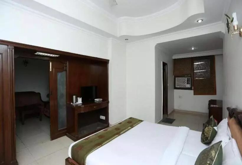 ペンション Kastle Guest House