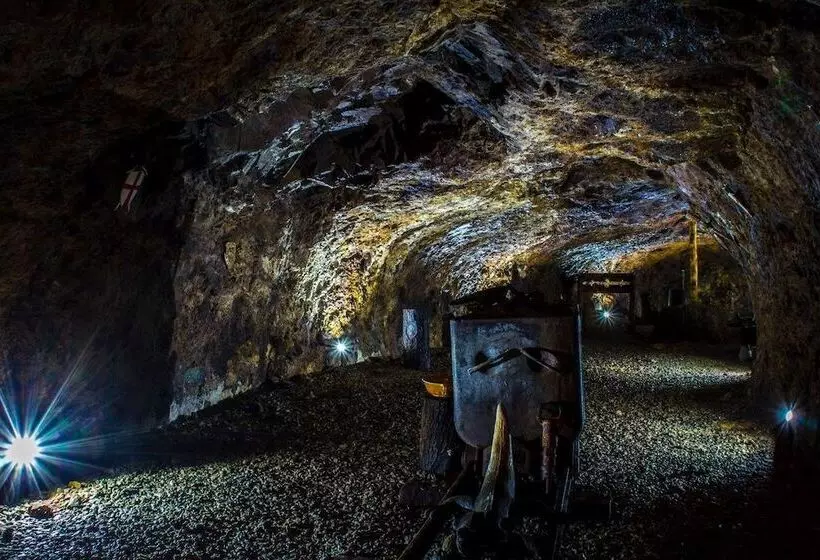 Majatalo Penzion Cosmopolitan Ii