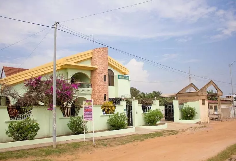 Aamiaismajoitus (B&B) Jayliz Lodge Tema