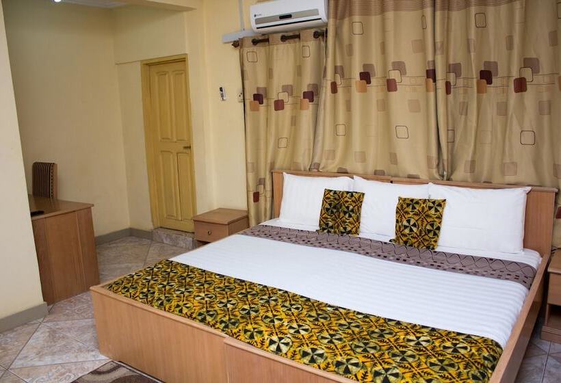 Bed and Breakfast Jayliz Lodge Tema