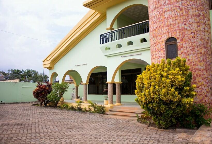 Bed and Breakfast Jayliz Lodge Tema