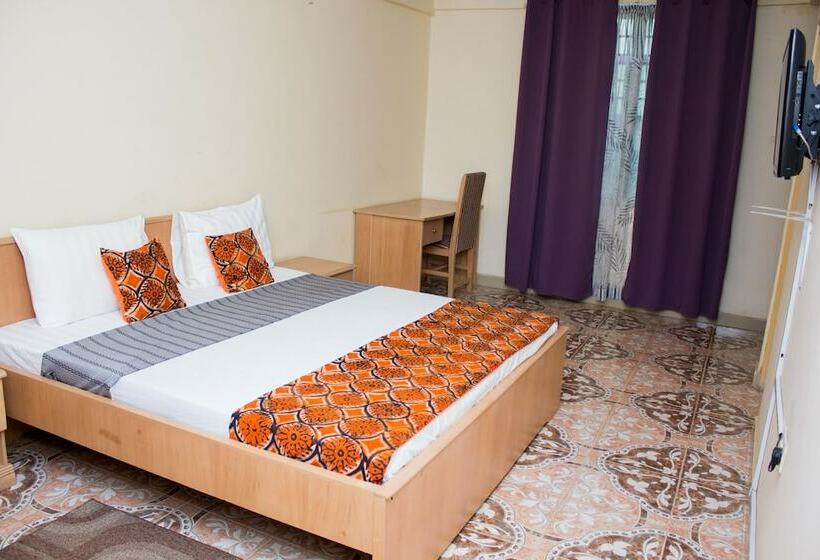 Bed and Breakfast Jayliz Lodge Tema