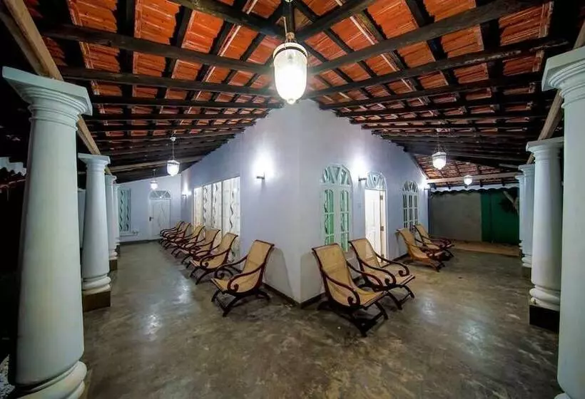 Fishermen Lagoon Villa