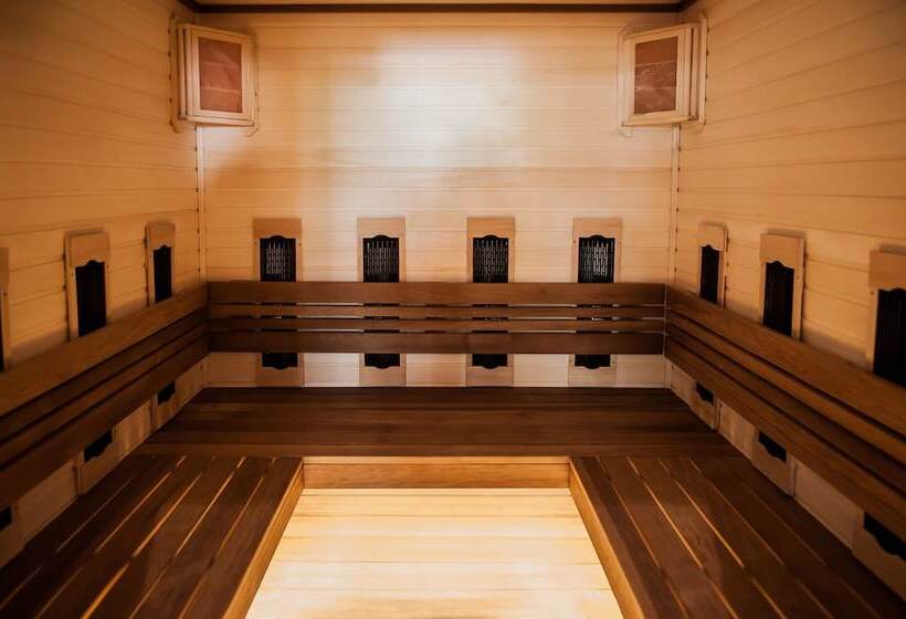 فندق Aurum Family Resort & Spa