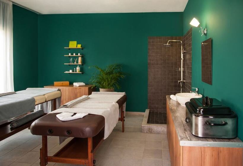 فندق Aurum Family Resort & Spa