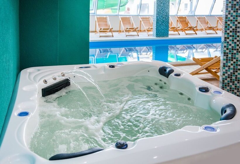 فندق Aurum Family Resort & Spa