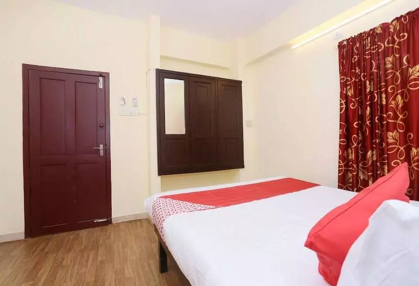 Hotelli Gamas Centre By Oyo Rooms