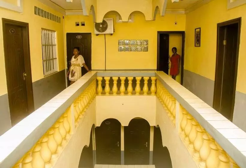 هتل Salama Hôtel Majunga