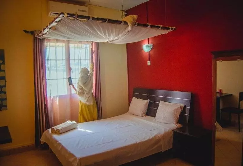 هتل Salama Hôtel Majunga