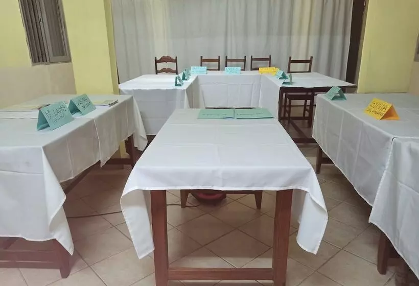 هتل Salama Hôtel Majunga