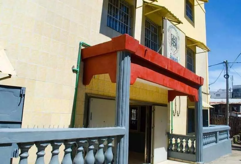 هتل Salama Hôtel Majunga