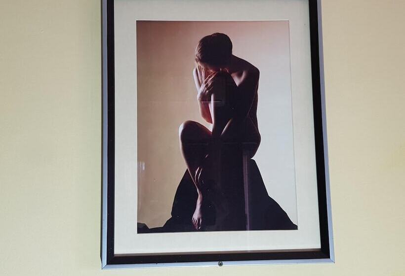 בית מלון כפרי Salama Hôtel Majunga