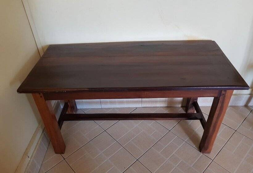 בית מלון כפרי Salama Hôtel Majunga