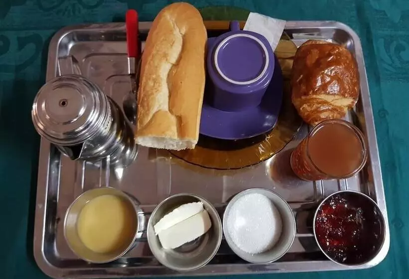 هتل Salama Hôtel Majunga