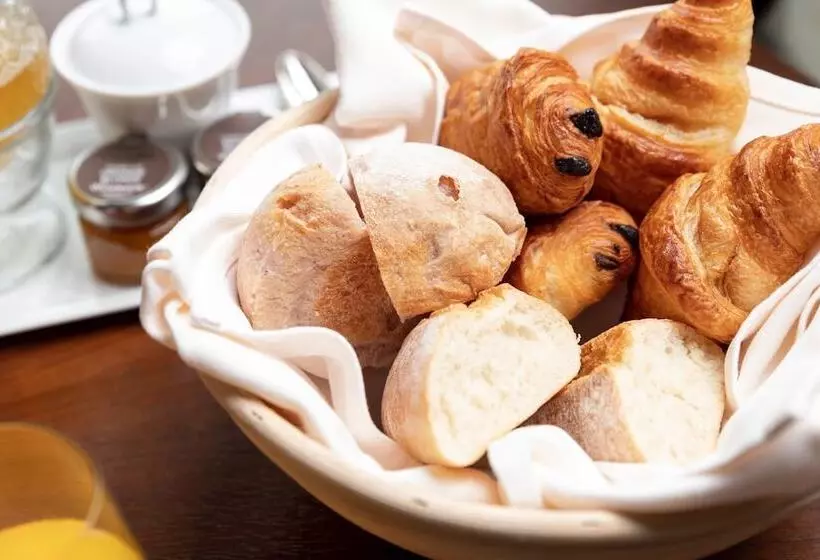 The Hiramatsu Hotels & Resorts Ginoza Okinawa