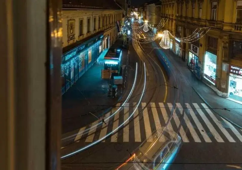ペンション Central Luxury Zagreb