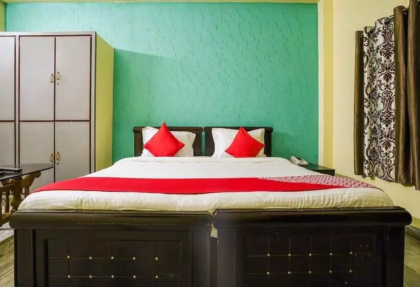 ペンション V G Guest House By Oyo Rooms