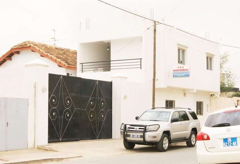 تختخواب و صبحانه Pns Hebergement