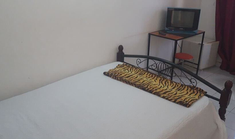 تختخواب و صبحانه Pns Hebergement