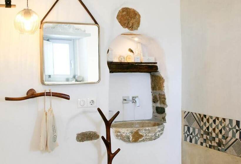 Esperia Luxury Suites