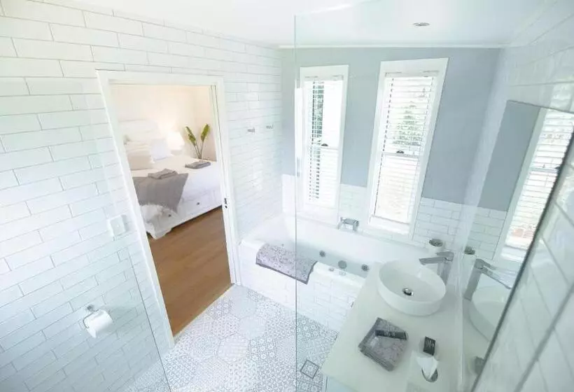 Hampton Estate Wines