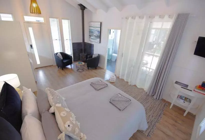 Hampton Estate Wines