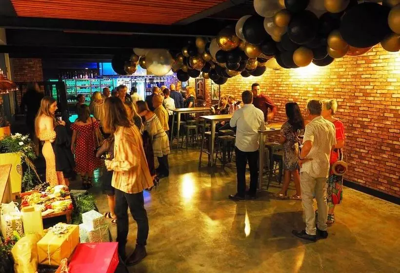 Hampton Estate Wines