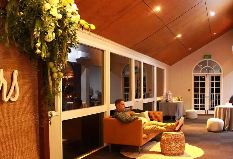 Hampton Estate Wines