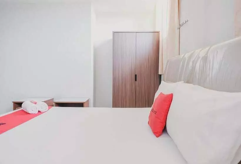 ホテル Reddoorz @ Jalan Hayam Wuruk Lampung