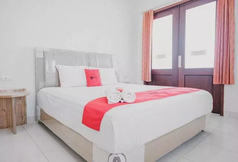 ホテル Reddoorz @ Jalan Hayam Wuruk Lampung