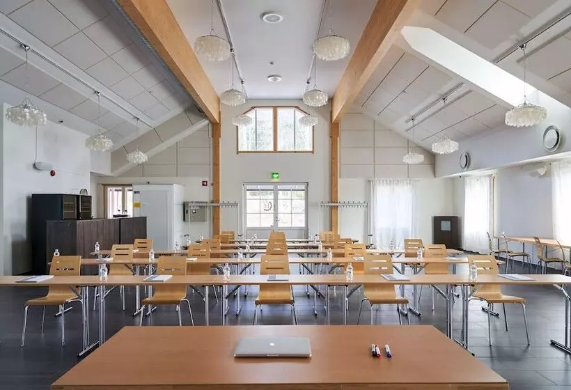 Hotelli Villa Molnby