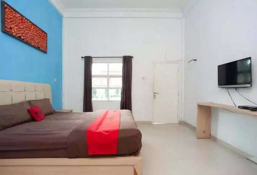 مُتل Reddoorz Syariah @ Jalan Hos Cokroaminoto Jambi