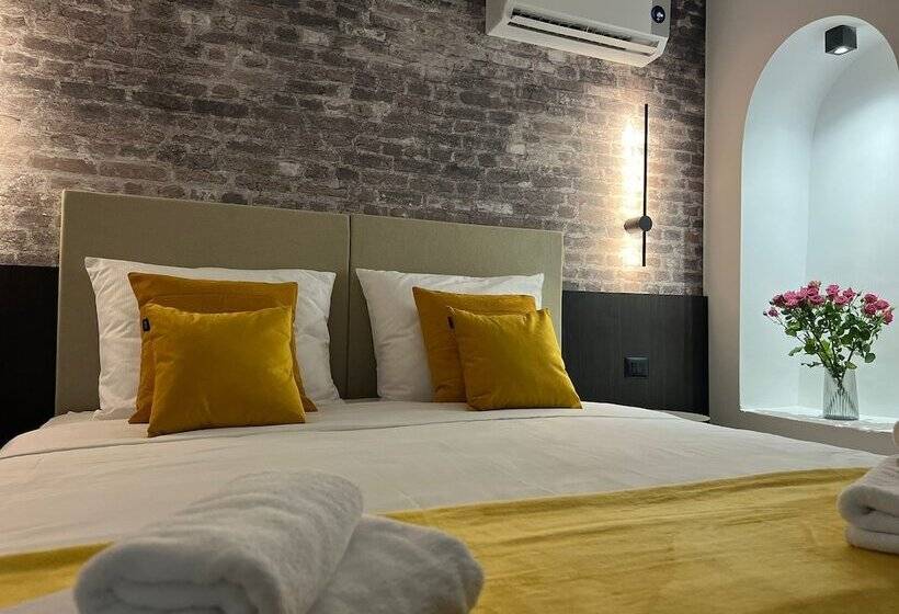 Pensió B&b Arena Prestige Rooms