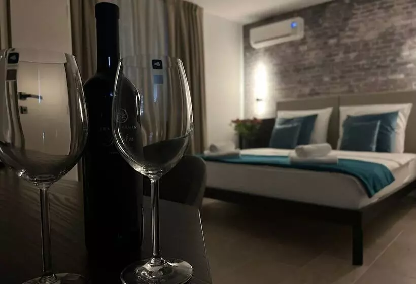 پانسیون B&b Arena Prestige Rooms