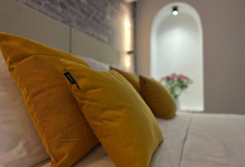 Pensió B&b Arena Prestige Rooms