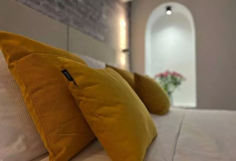 پانسیون B&b Arena Prestige Rooms