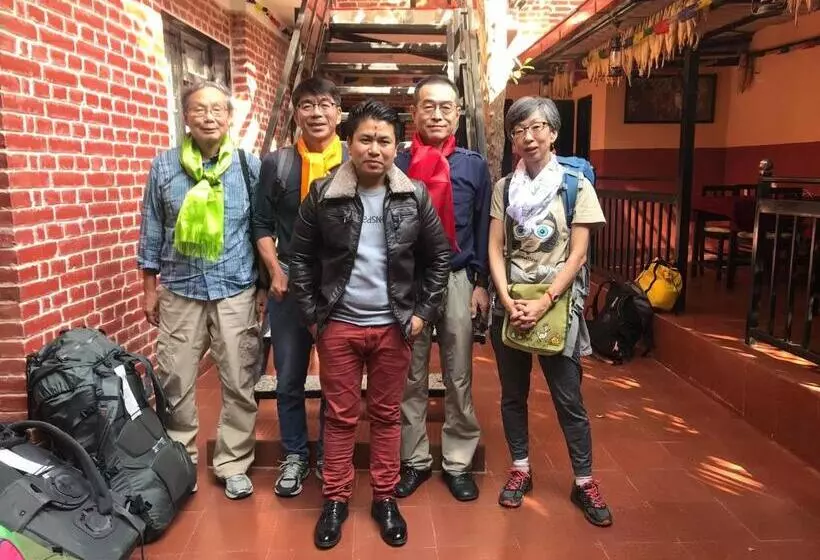 پانسیون Gurung's Home