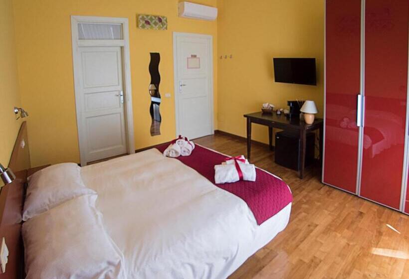 Residenza Viani Guest House