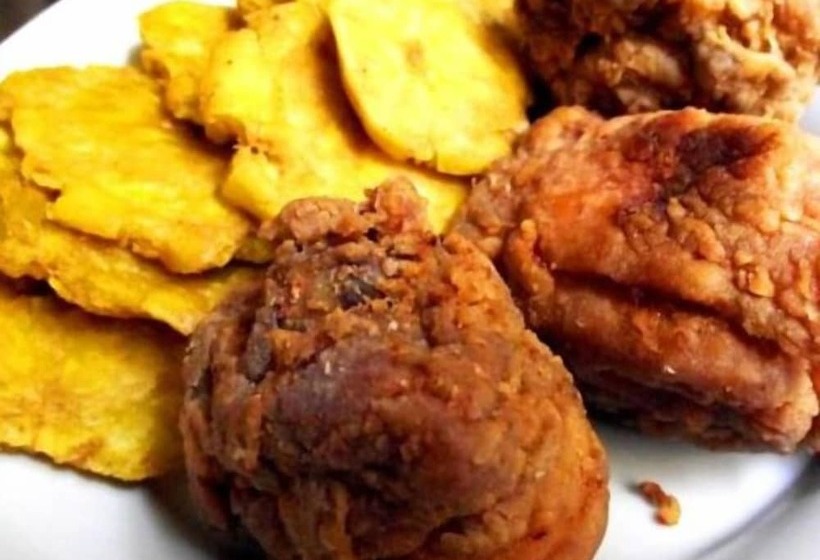 Villa Rosa Hotel & Restaurant