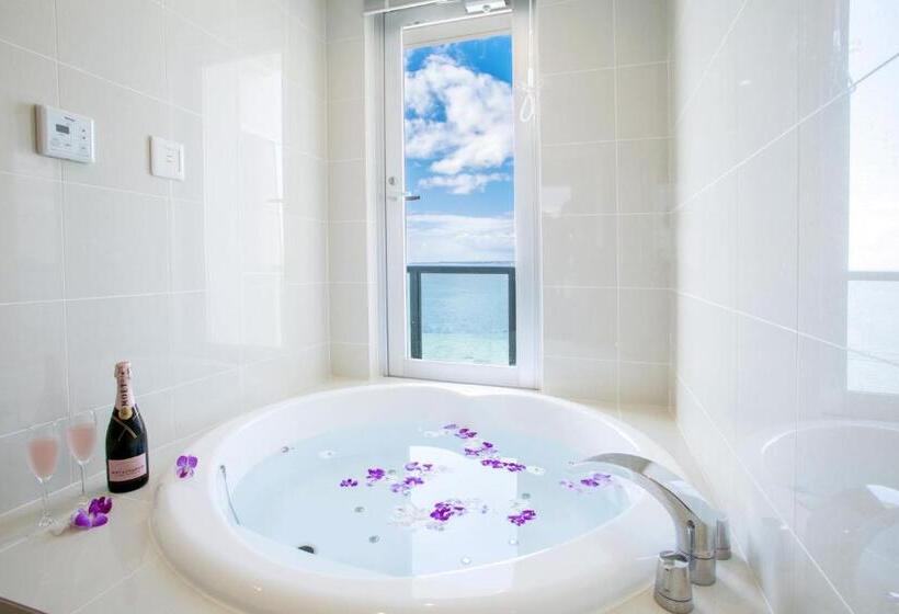 Costa Bella Condominiun Resort