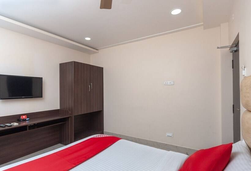 Hotell Edition O 30033 Almas Chennai High Court