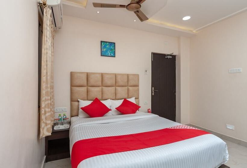 Hotell Edition O 30033 Almas Chennai High Court