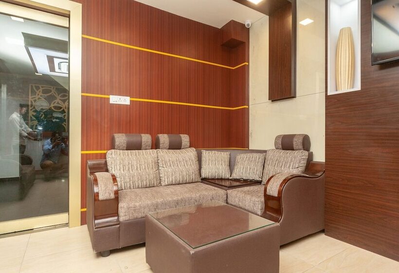 Hotell Edition O 30033 Almas Chennai High Court