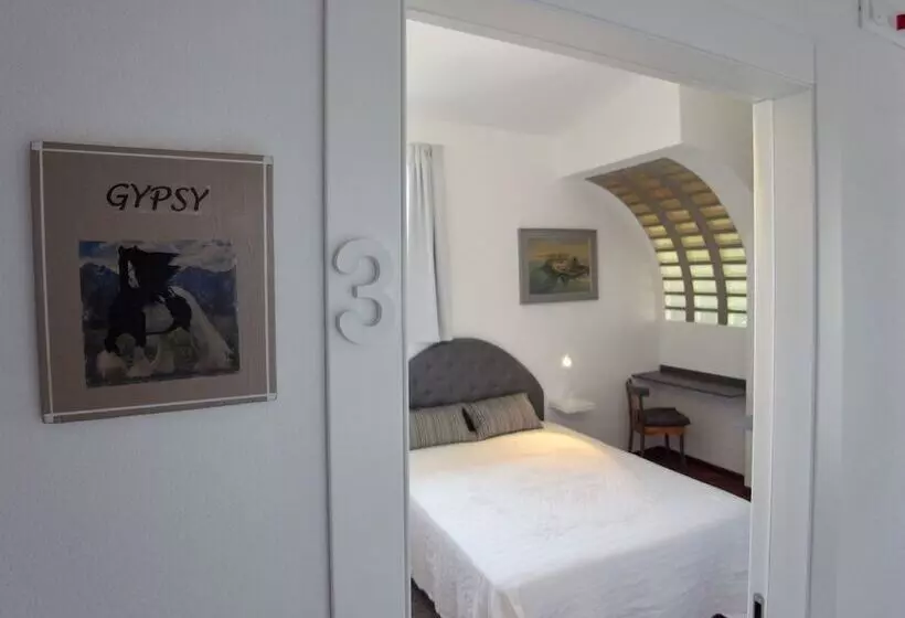 Maaseutuhotelli Società Agricola La Staccionata