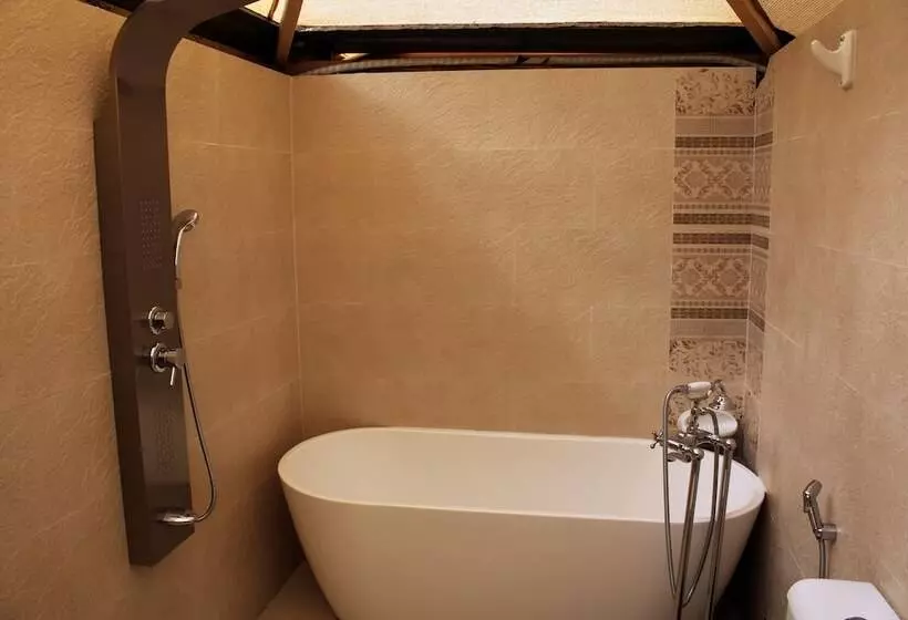 هتل Silent Dunes Camp