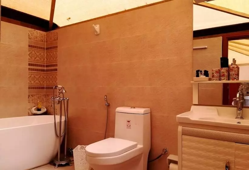 هتل Silent Dunes Camp