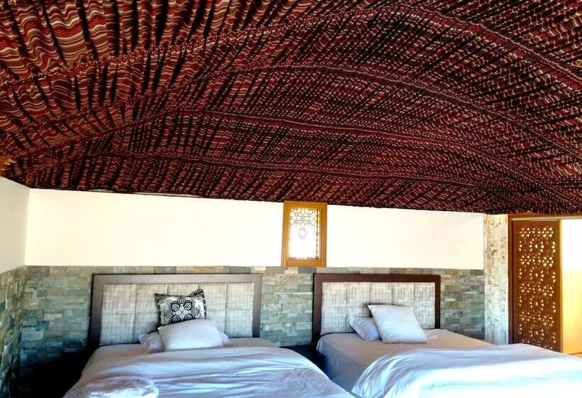 هتل Silent Dunes Camp