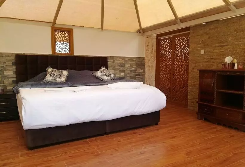 هتل Silent Dunes Camp