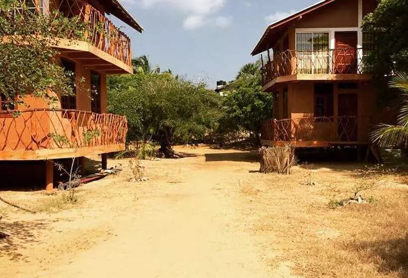 ホテル Sarada Beach Resort